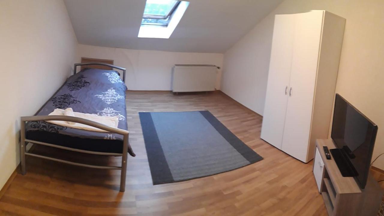 Ferienwohnung In Ерфщад Екстериор снимка