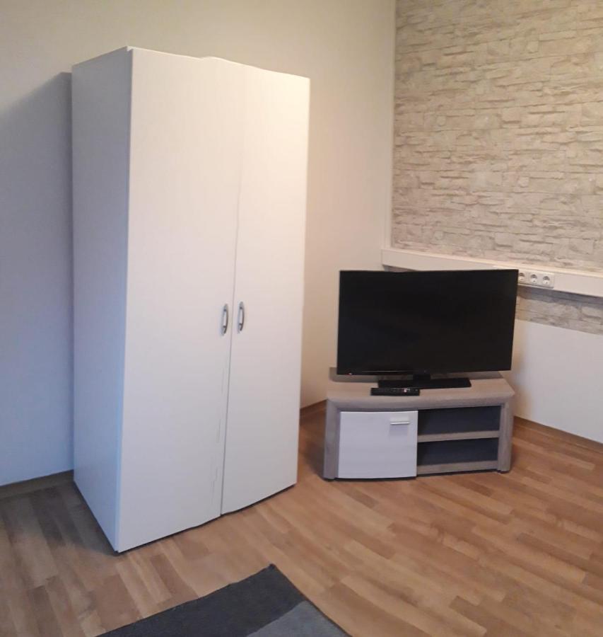 Ferienwohnung In Ерфщад Екстериор снимка